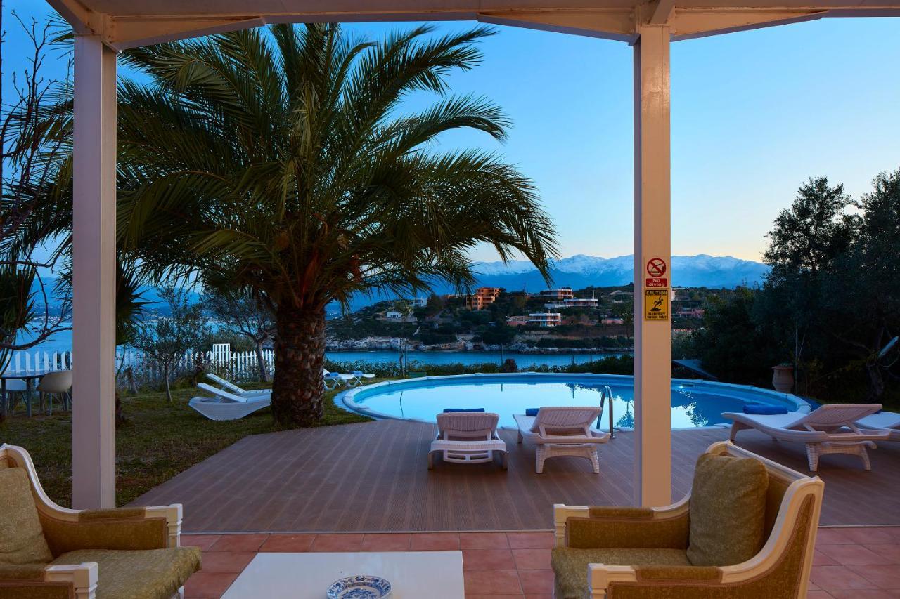 Seafront Villa Longobardi Chrissi Akti Chania Exterior foto