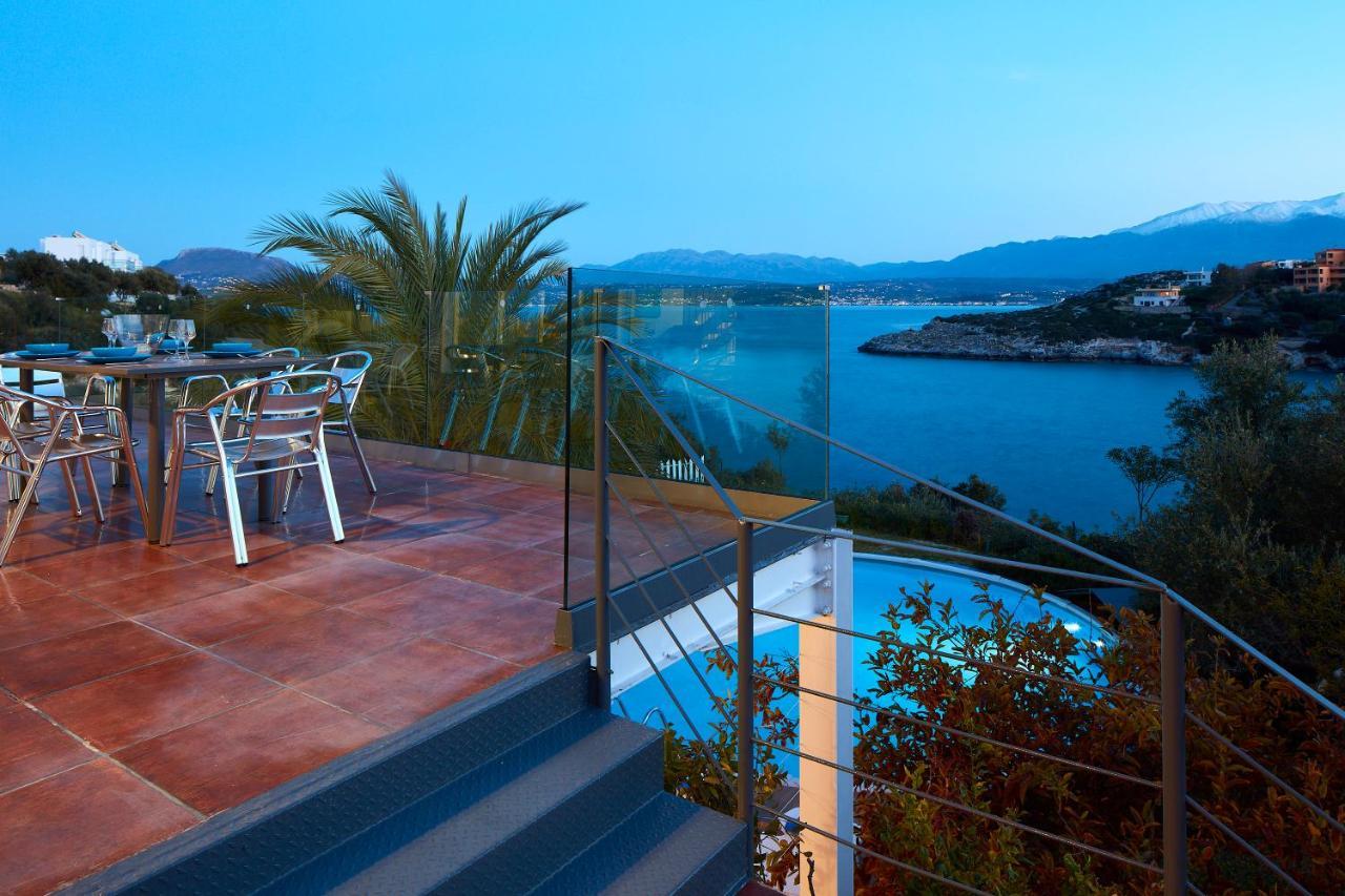 Seafront Villa Longobardi Chrissi Akti Chania Exterior foto
