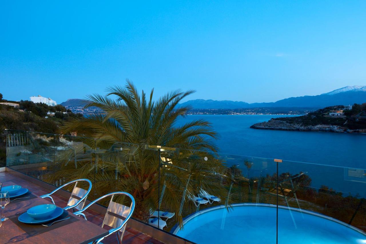 Seafront Villa Longobardi Chrissi Akti Chania Exterior foto