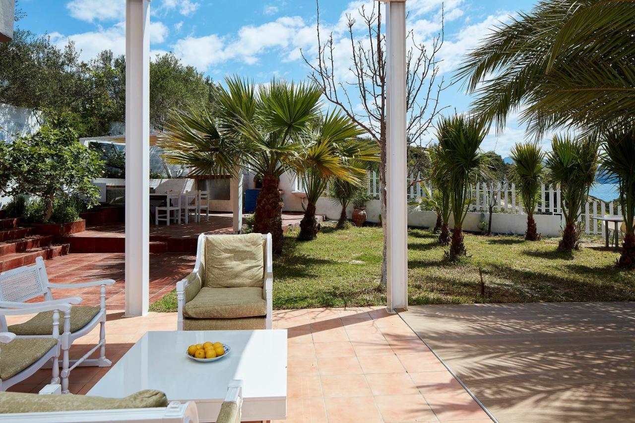 Seafront Villa Longobardi Chrissi Akti Chania Exterior foto